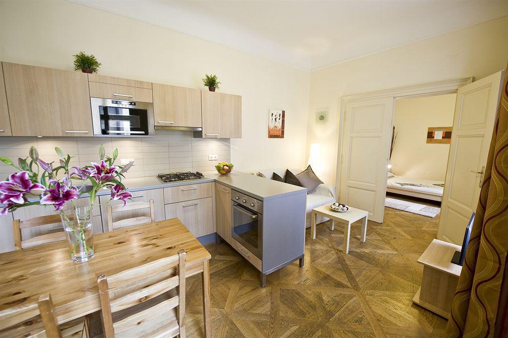 Bohemia Apartments Prague Centre Eksteriør bilde