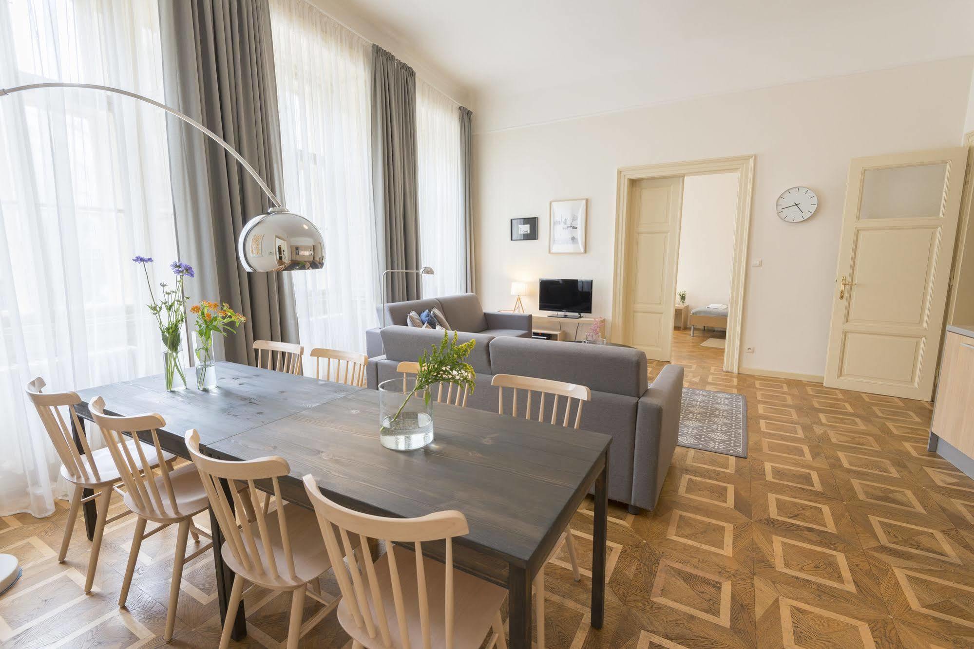 Bohemia Apartments Prague Centre Eksteriør bilde
